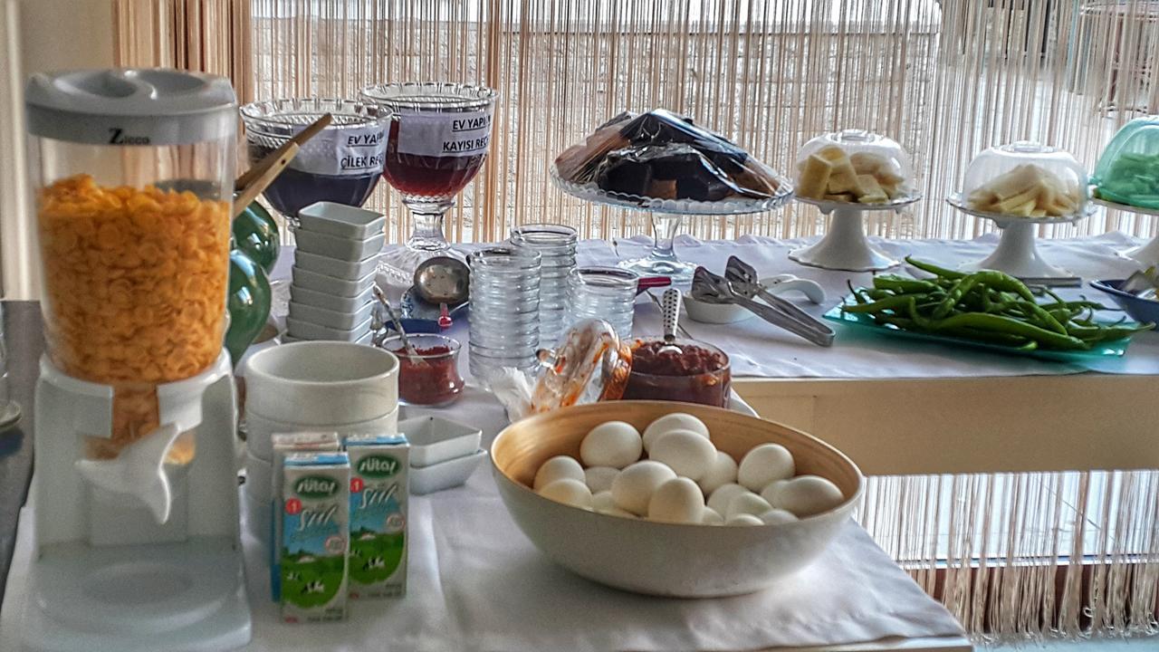 Aziz Arslan Hotel Ayvalı Eksteriør billede